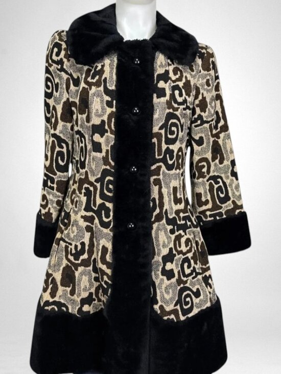 Mar-Del by Rice Jackets & Blazers - Vintage 1960s Mar-Del by Rice Jacquard Coat Faux Fur Trim A-Line Mod Statement M